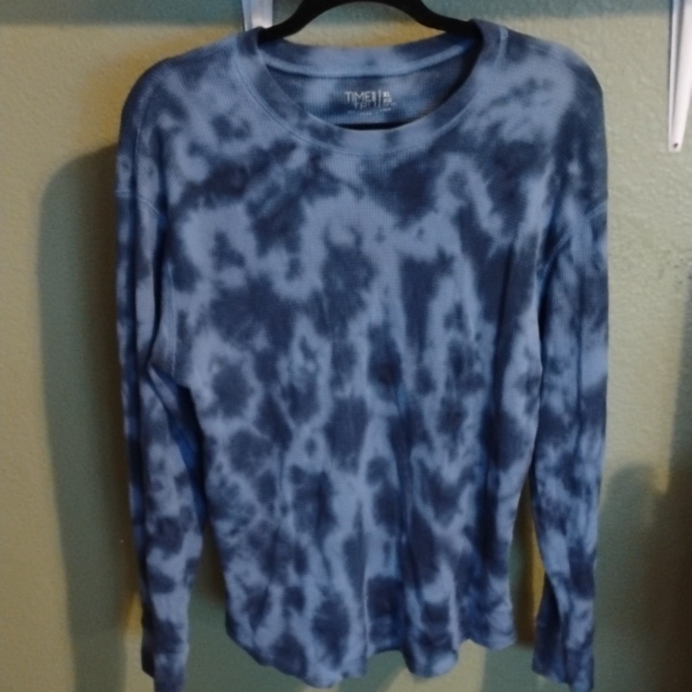 Time and Tru Blue Ribbed Knit Top